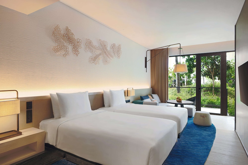 Room, 2 Twin Beds, Garden View - Photo 1