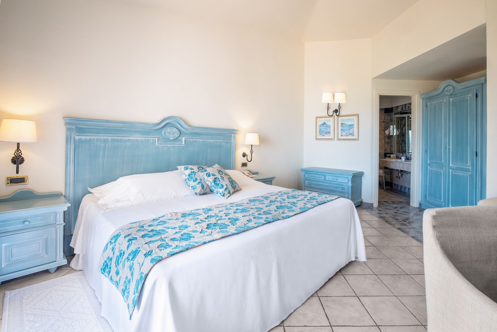 Classic double room hill side