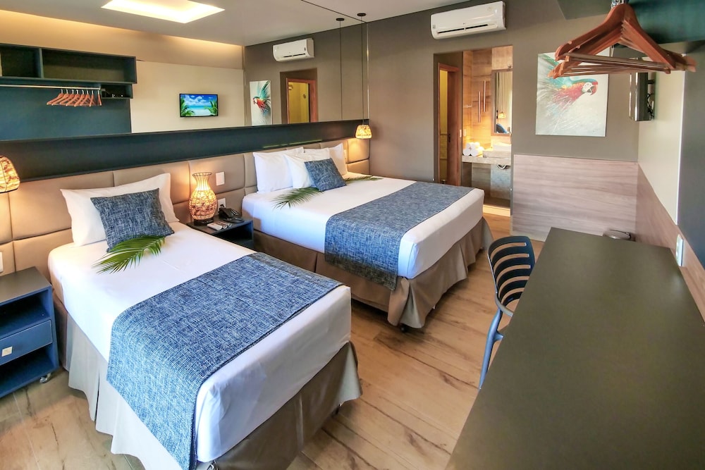 Premium Room, Pool View photo 3