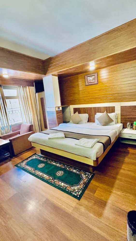 Deluxe Double Room, Balcony, City View