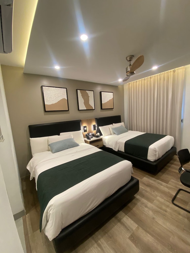 Family Double Room photo 2