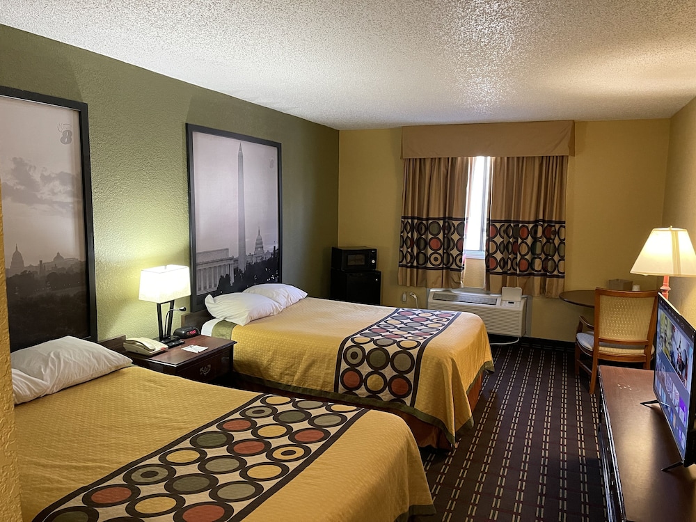 Standard Room, 1 King Bed - Photo 3