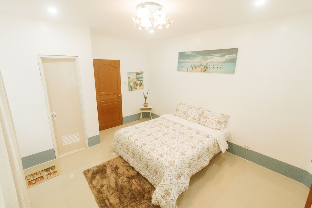 Standard Room with Bathroom