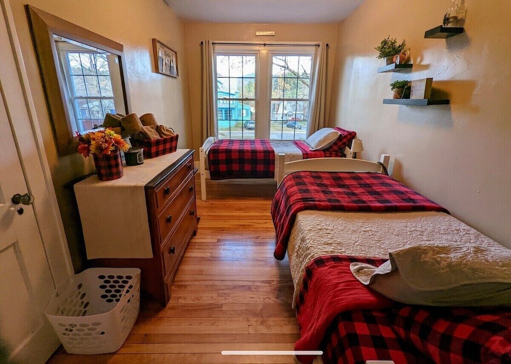 Apartment, Shared Bathroom (2 Bedroom) photo 3