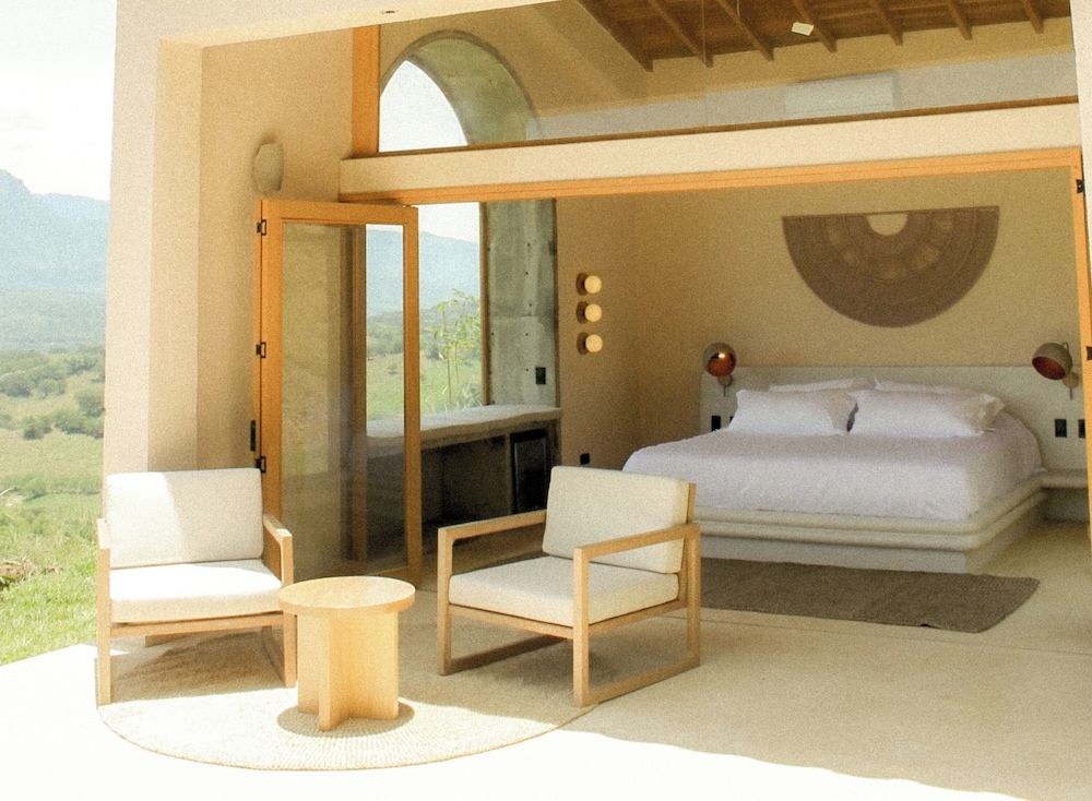 Superior Villa photo 1