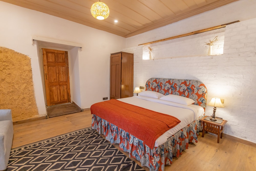 Royal Double Room