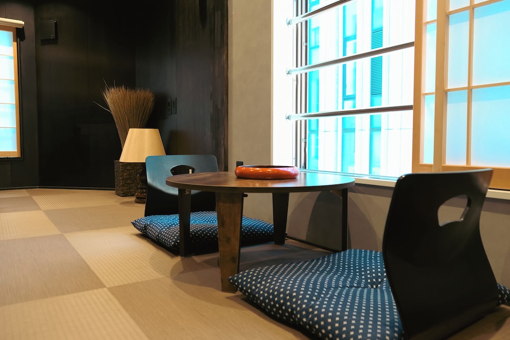 Studio Suite photo 2