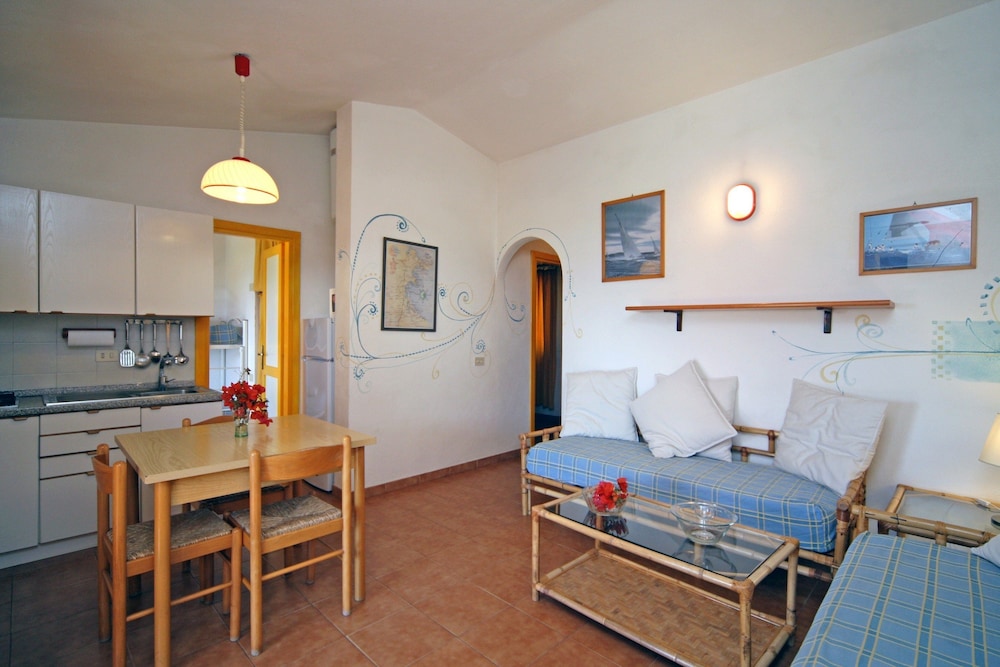 Apartment, 2 Bedrooms, Sea View (for 4 people) photo 3