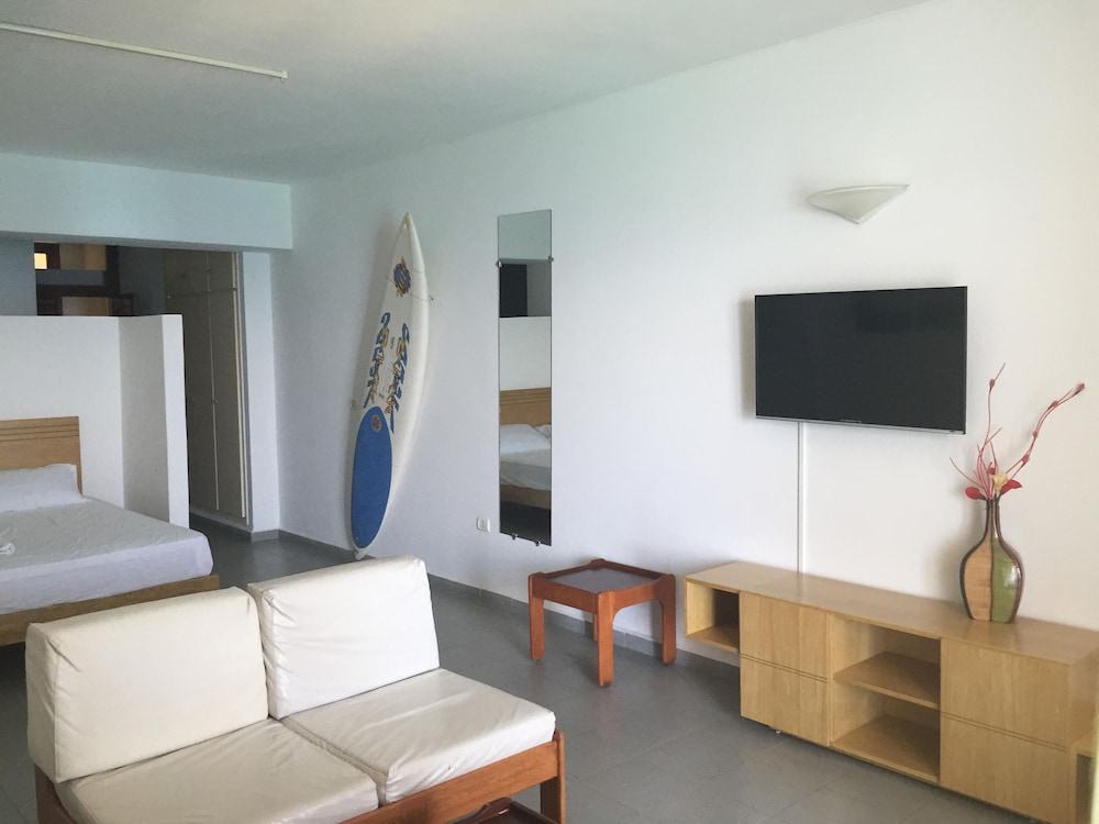 Standard Studio, 1 Bedroom, Garden View photo 3