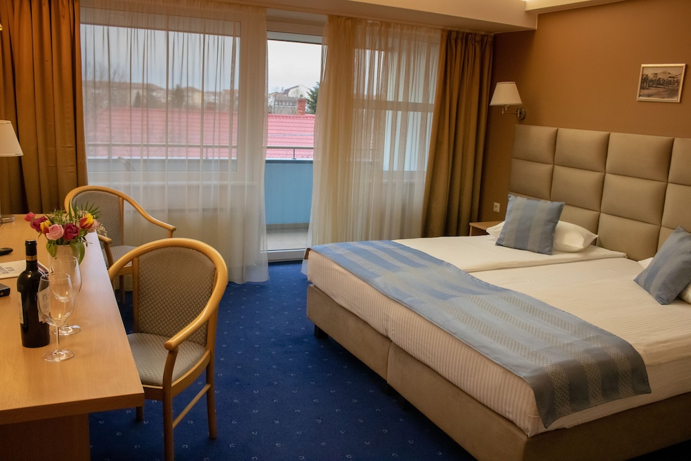 Classic Room, 1 Bedroom, Accessible photo 3