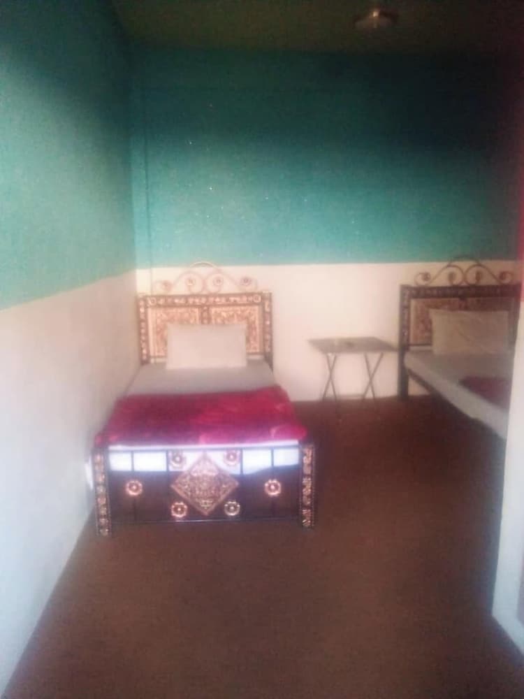 Basic Double or Twin Room photo 2