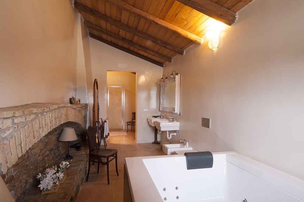 Deluxe Room, 1 King Bed with Sofa bed, Garden View