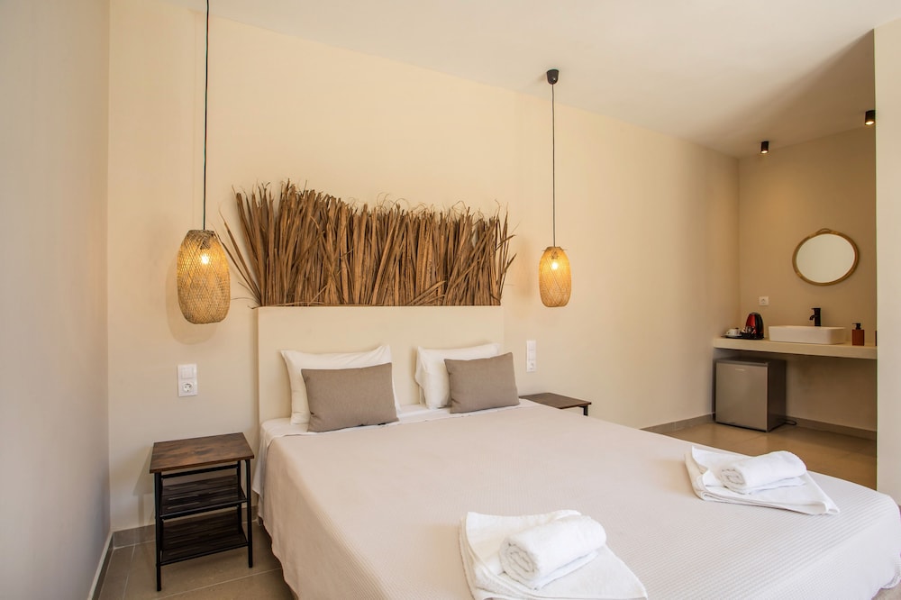 Junior Double Room