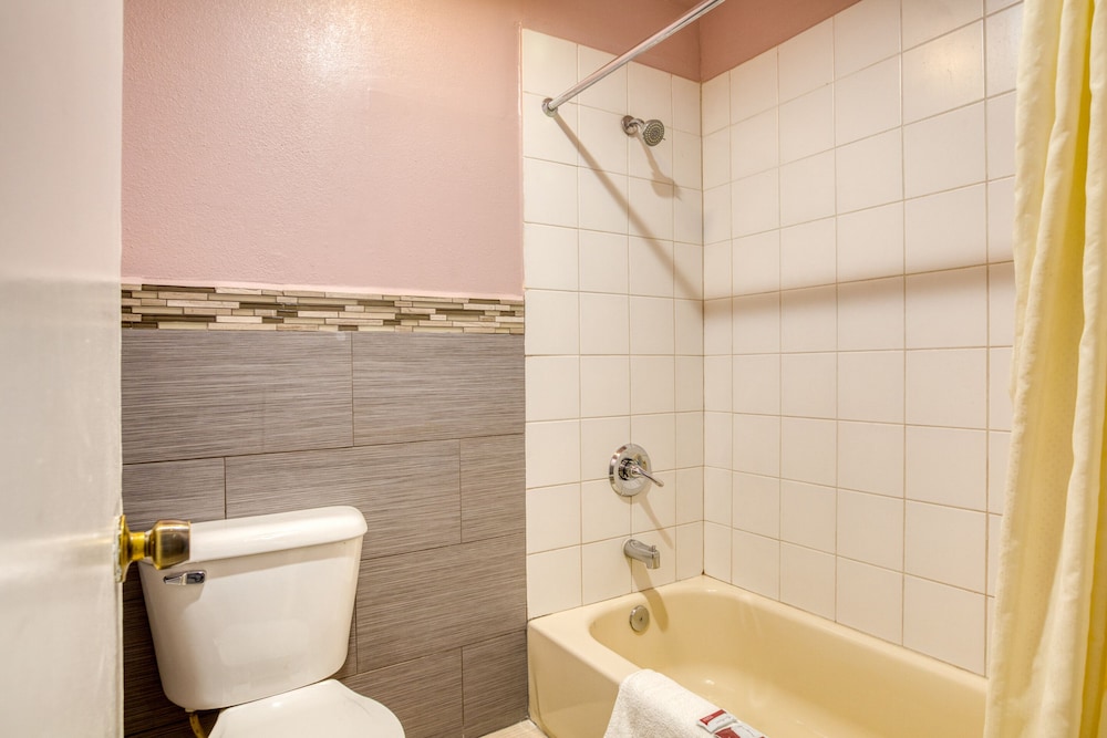 Suite, 2 Twin Beds, Non Smoking photo 2