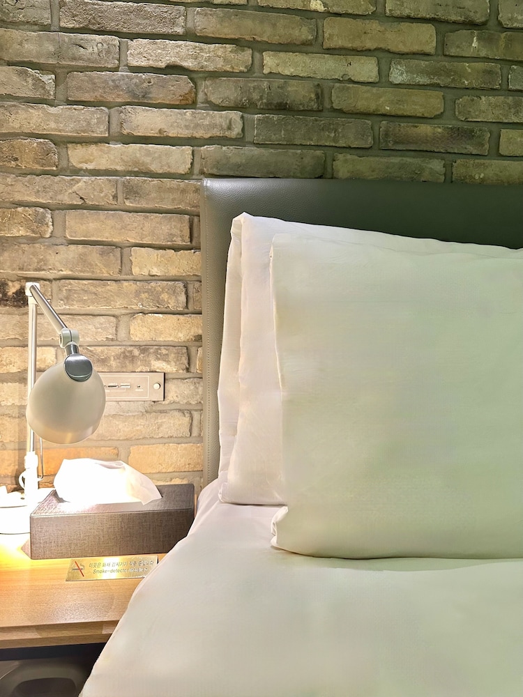 Comfort Single Room