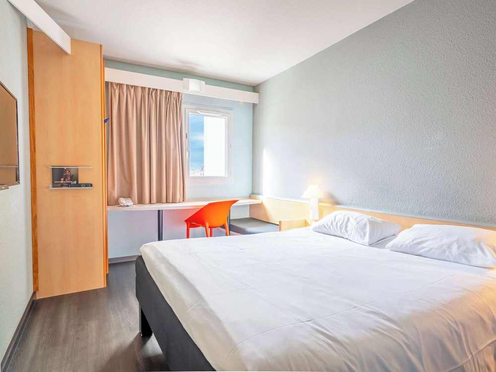 Standard Double Room, 1 Double Bed - Photo 3