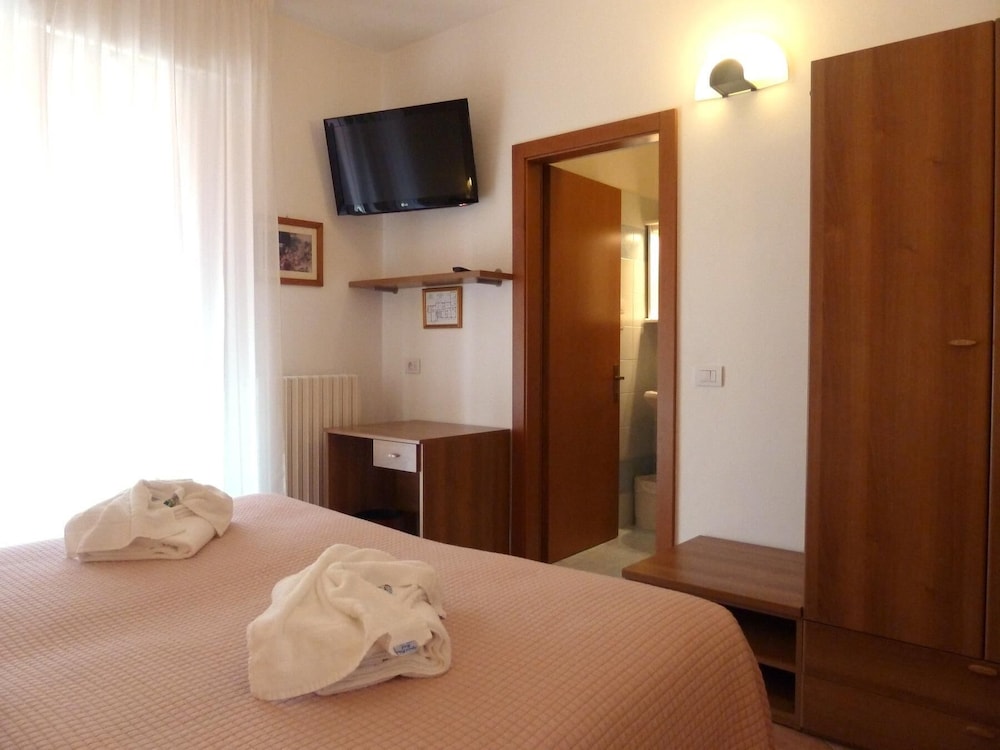 Comfort Double Room, Mountain View - Photo 3