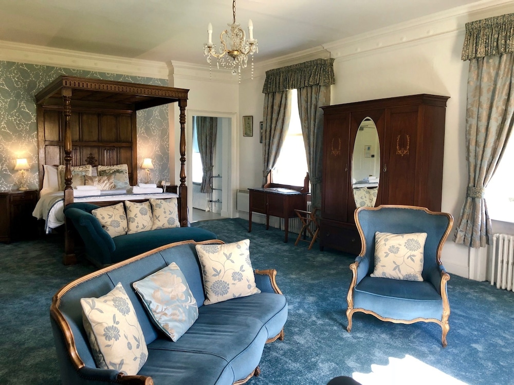 Honeymoon Suite photo 1