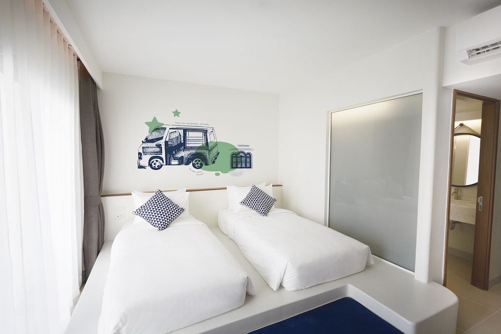 Deluxe Twin Room photo 1