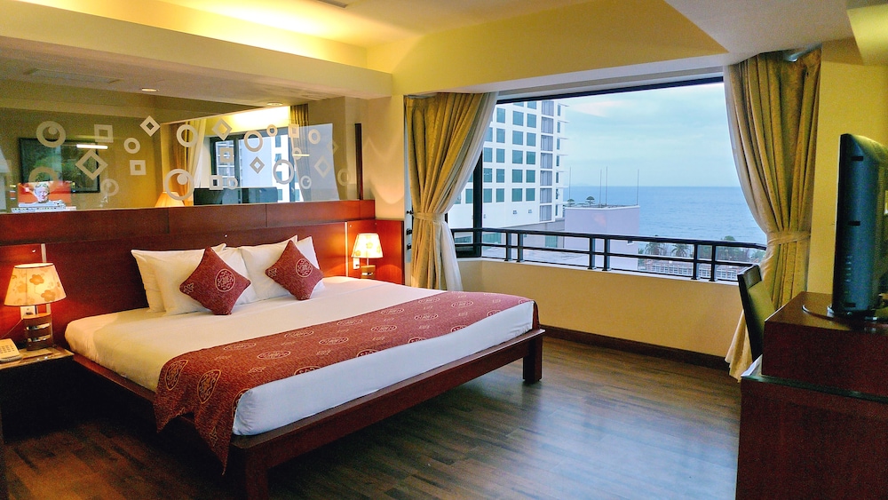 Suite, Sea View - Photo 5
