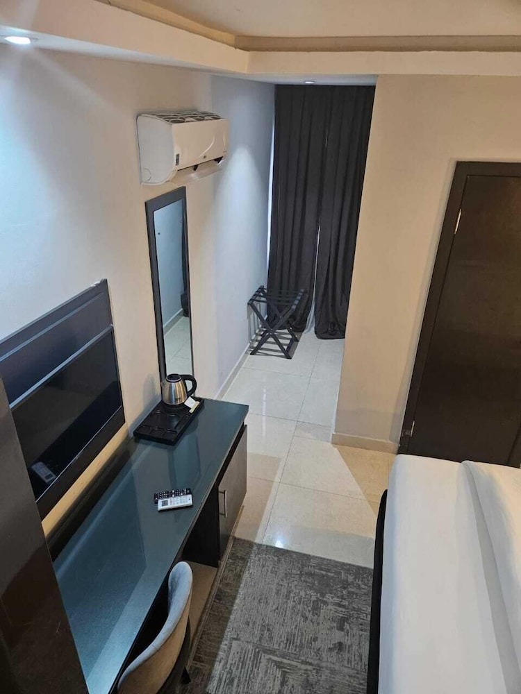 Standard Room photo 3