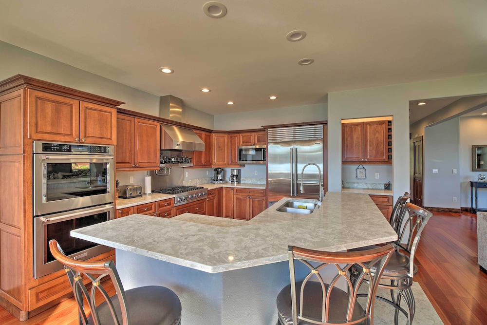 House (4 Bedrooms) photo 2