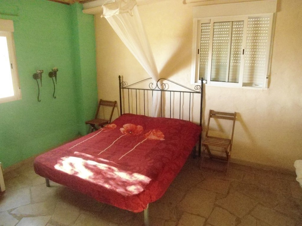 House, 3 Bedrooms, Private Pool photo 2