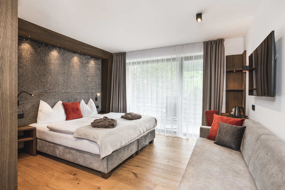 Superior Double Room - Photo 1