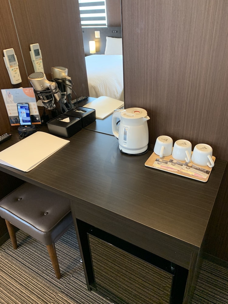 Twin Room Suite photo 3