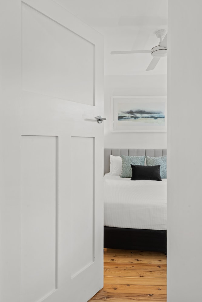 One Bedroom Apartment photo 3