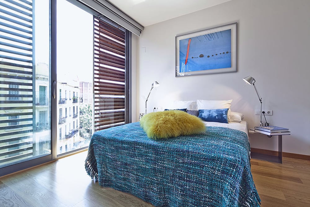 Apartamento en la Ciudad, 3 Dormitorios, Acceso a la Piscina