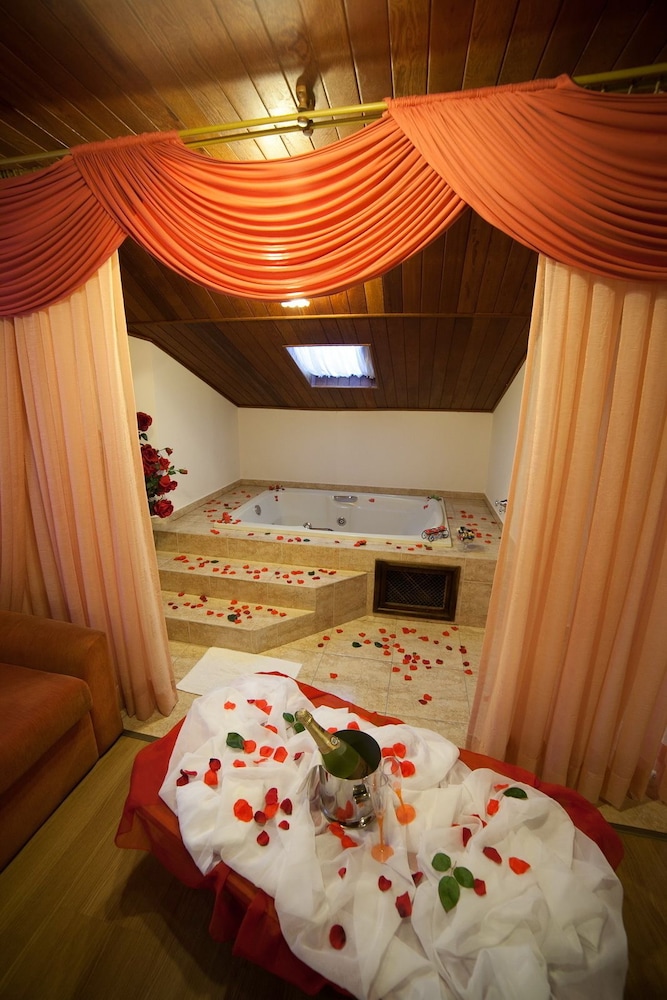 Romantic Studio Suite, 1 Double Bed photo 2
