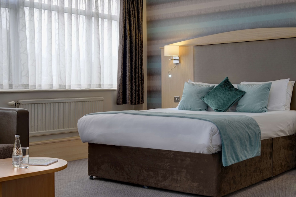 Executive Room, 1 King Bed, Non Smoking (with Sofabed) photo 3