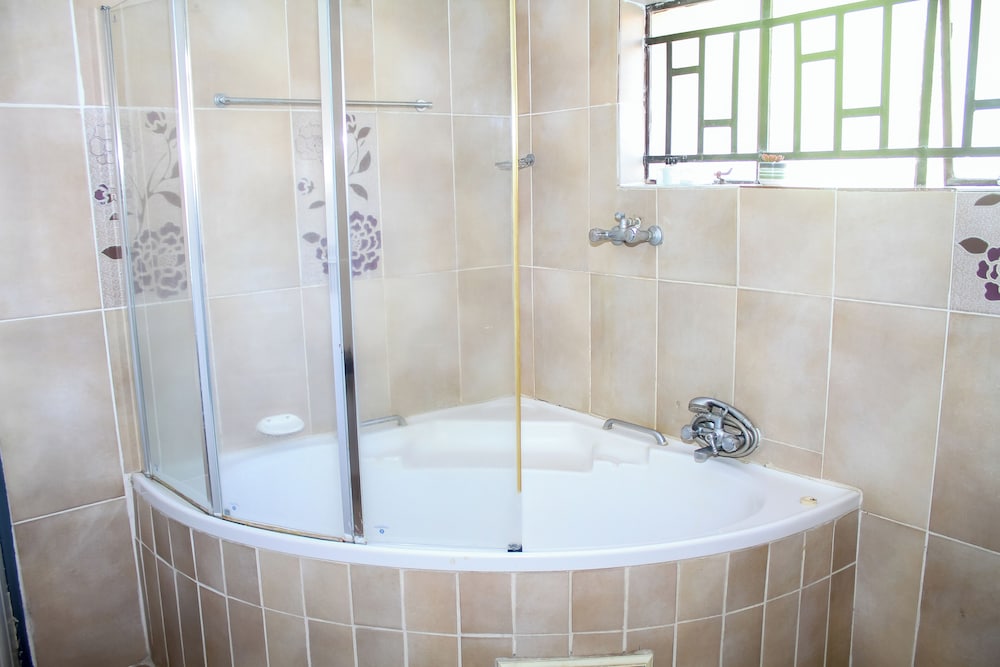 Deluxe Double Room, Garden View photo 2