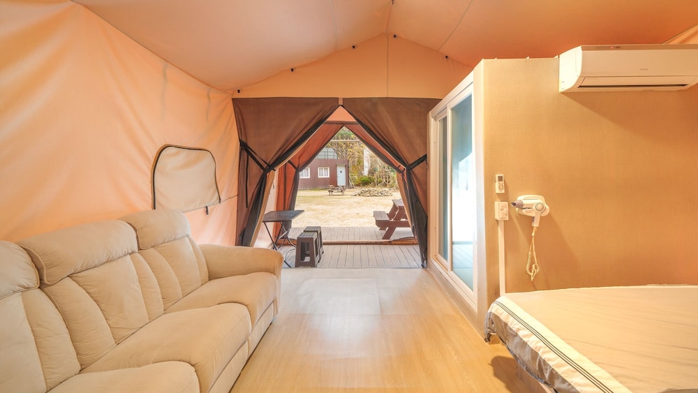 Basic Room, 1 Bedroom (Glamping4)