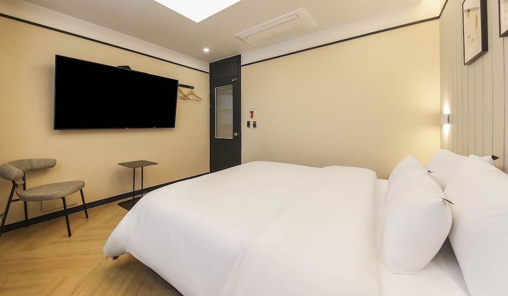 Superior Room - Photo 5