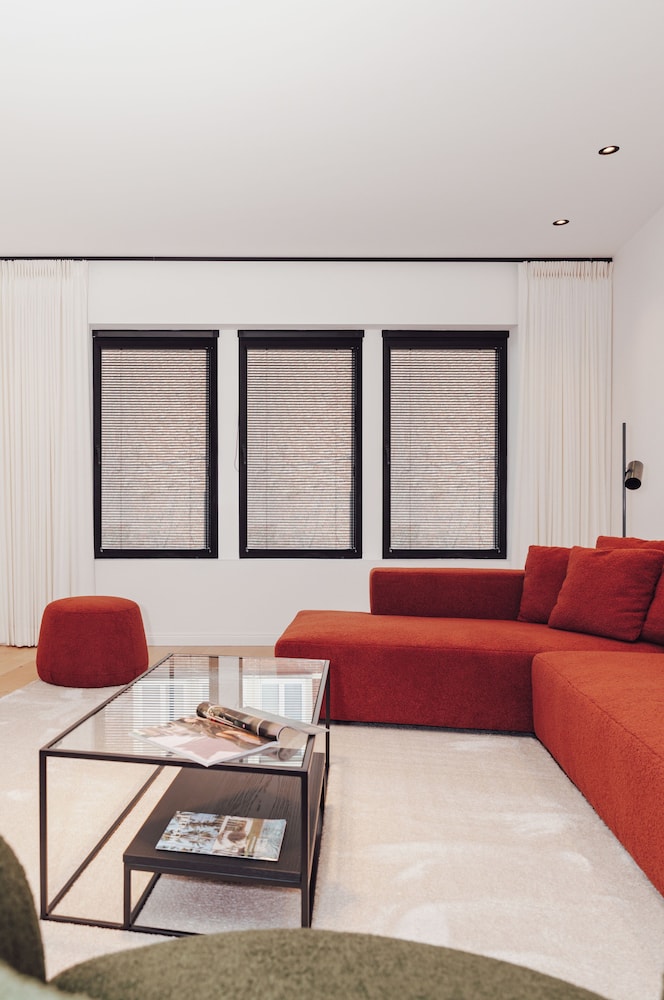 Luxury Apartment photo 2