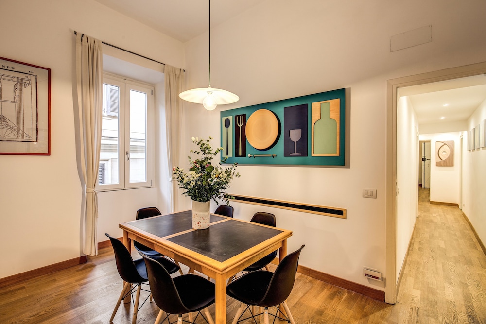 Apartment photo 3