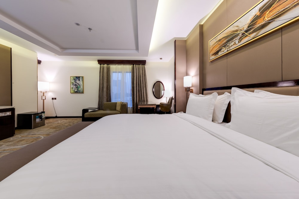 Business Studio Suite