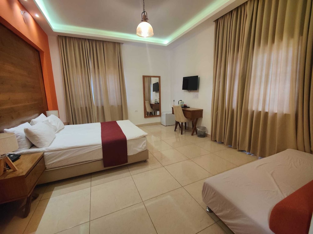 Triple Room photo 1