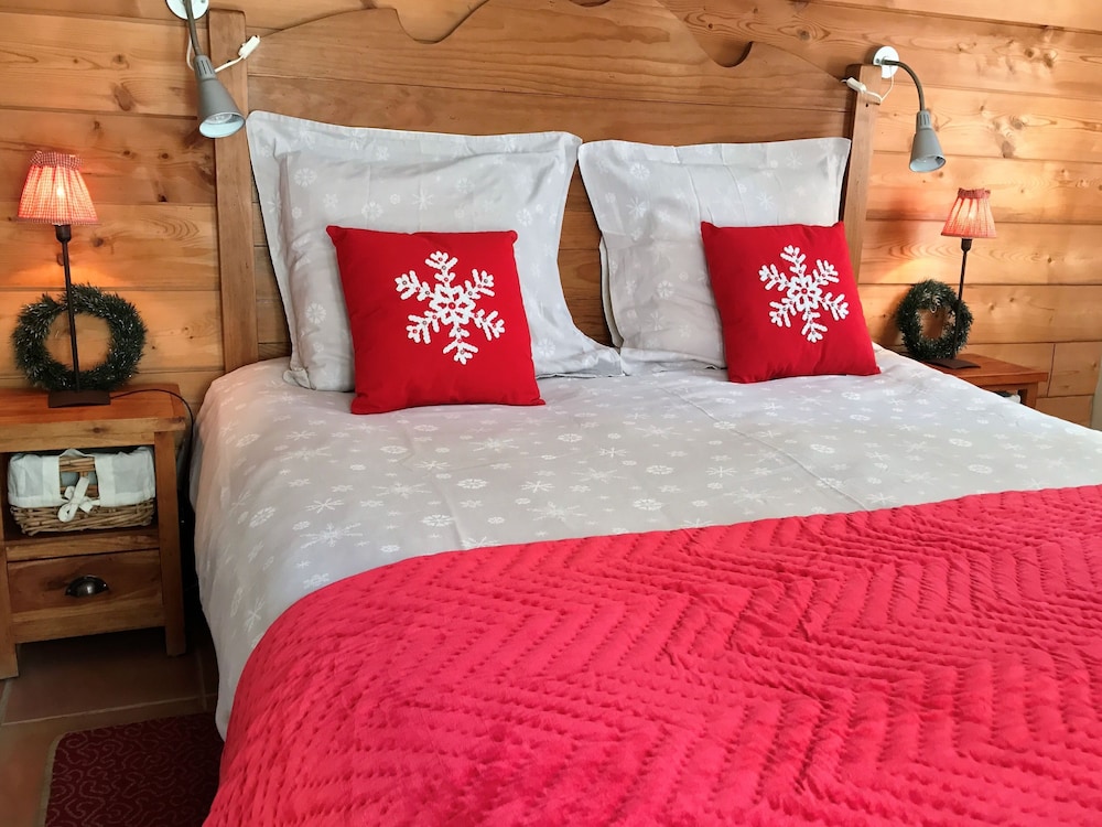 Classic Double or Twin Room, Private Bathroom (Sapin)
