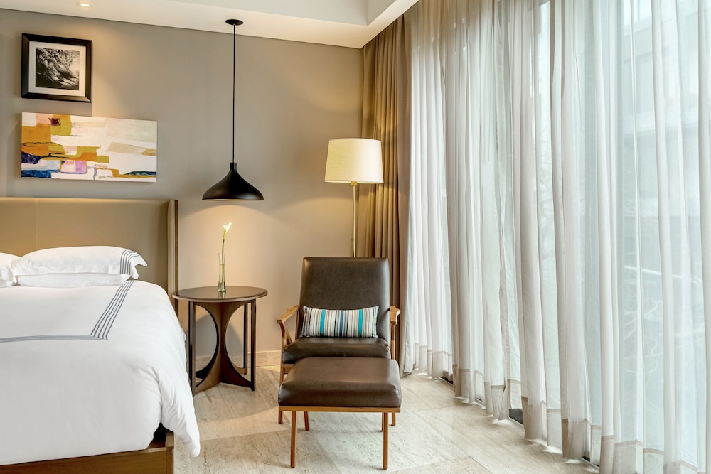 Available room