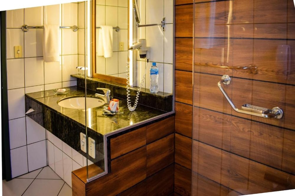 Executive Room King - Photo 4
