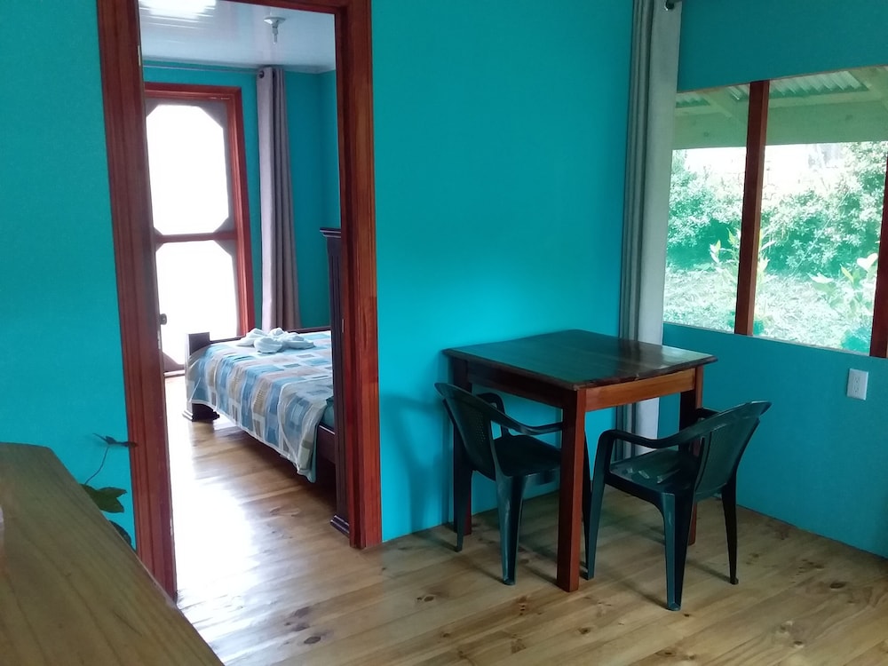 Family Room, Multiple Beds, Non Smoking photo 1