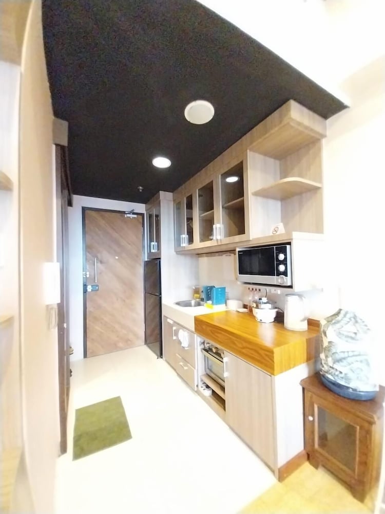 Deluxe Double Room, 1 King Bed photo 2