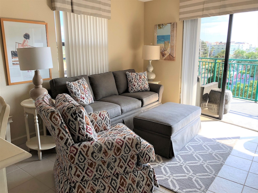Bay View Condo 411