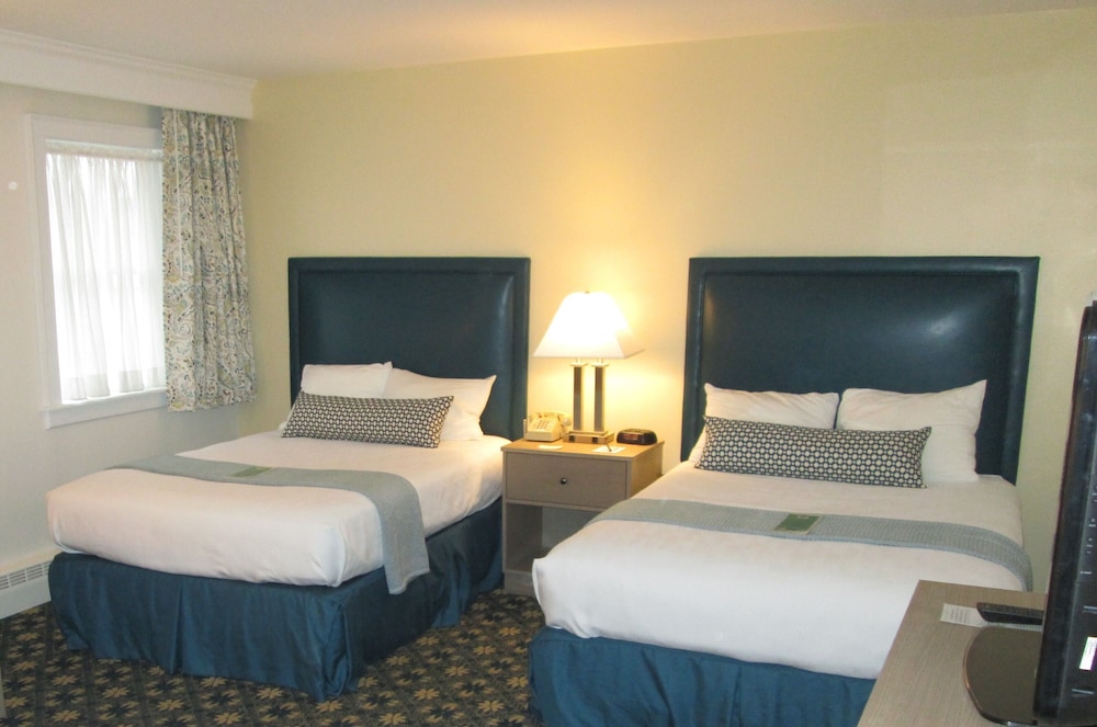 Standard Room, Multiple Beds, Annex Motel Building - Photo 1
