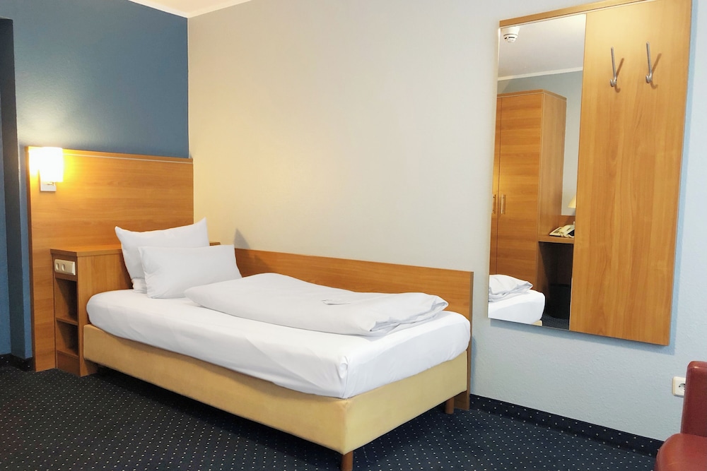 Standard Room - Photo 2