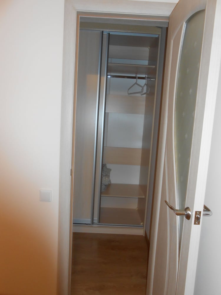 Standard Triple Room, 3 Twin Beds, Non Smoking photo 3