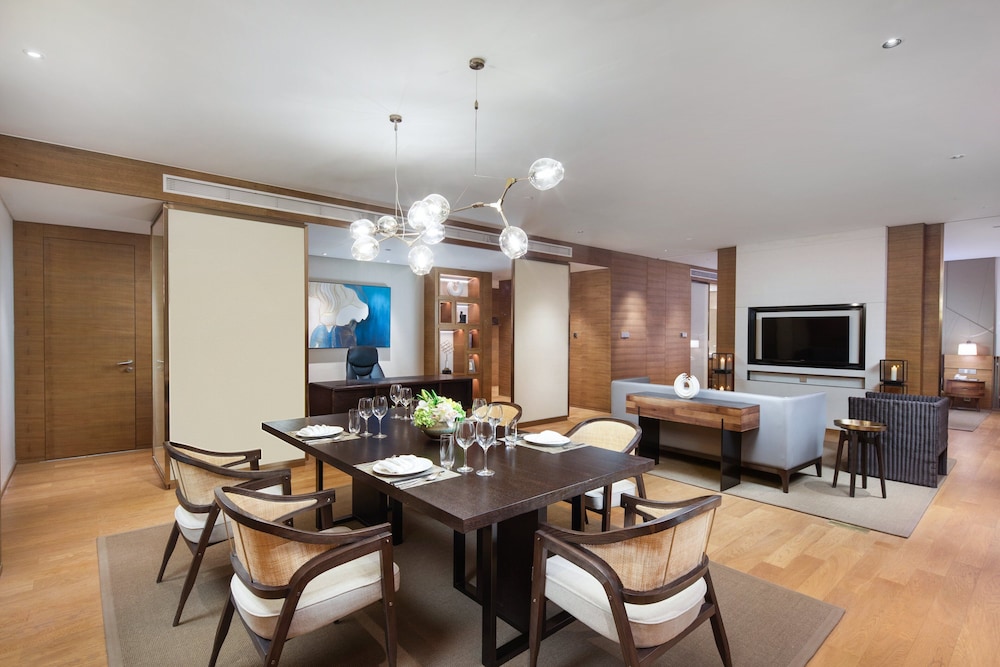 Standard Suite, 1 Bedroom photo 2